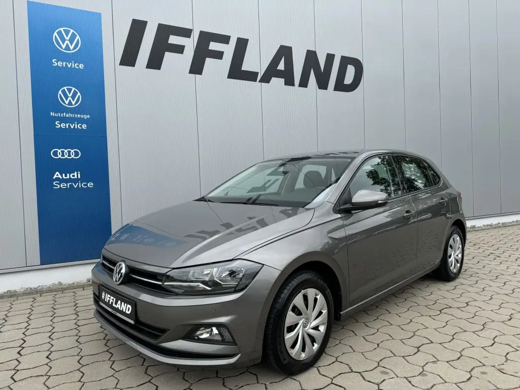 Photo 1 : Volkswagen Polo 2018 Petrol