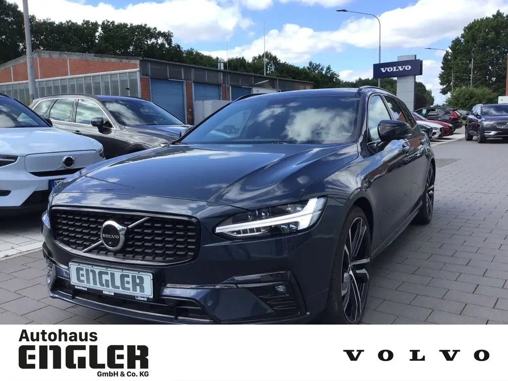 Photo 1 : Volvo V90 2023 Diesel