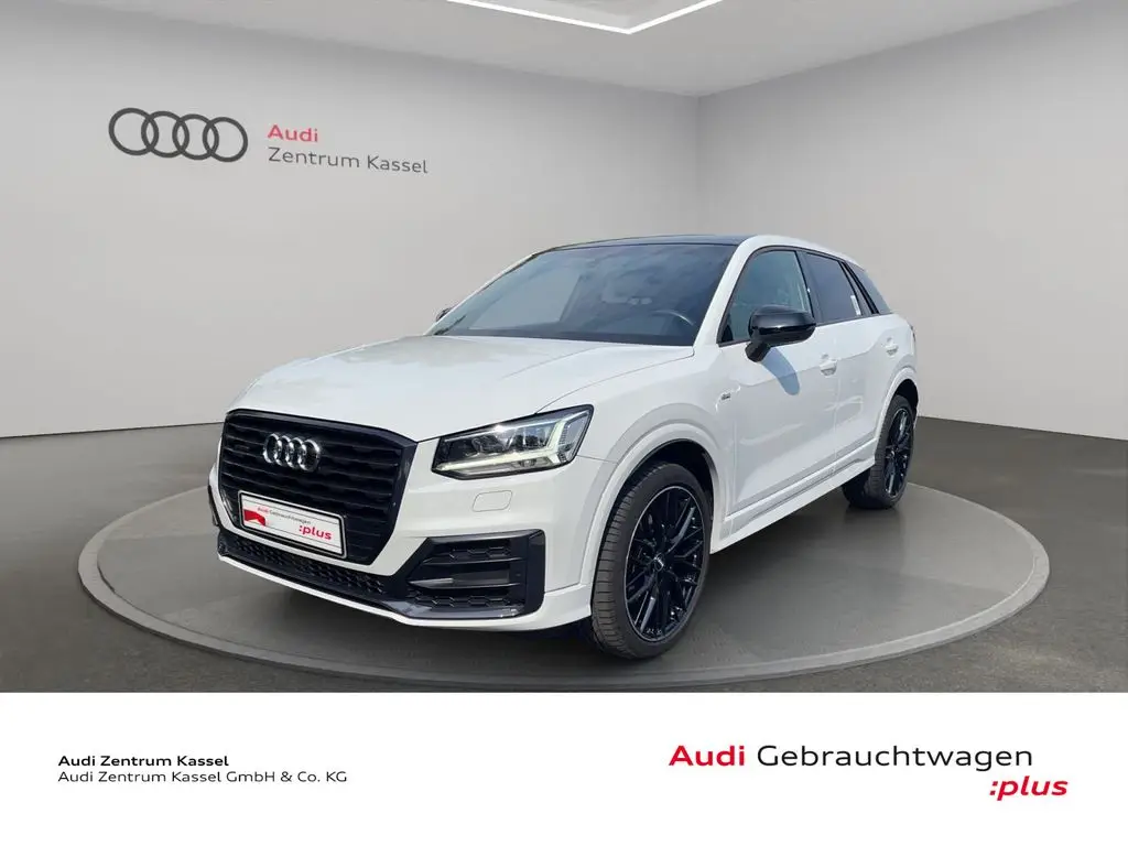 Photo 1 : Audi Q2 2020 Petrol