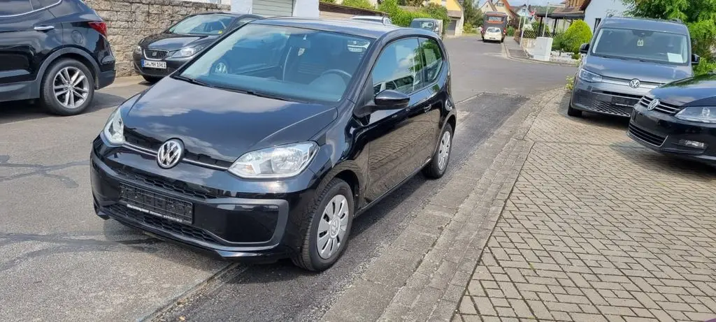 Photo 1 : Volkswagen Up! 2019 Petrol