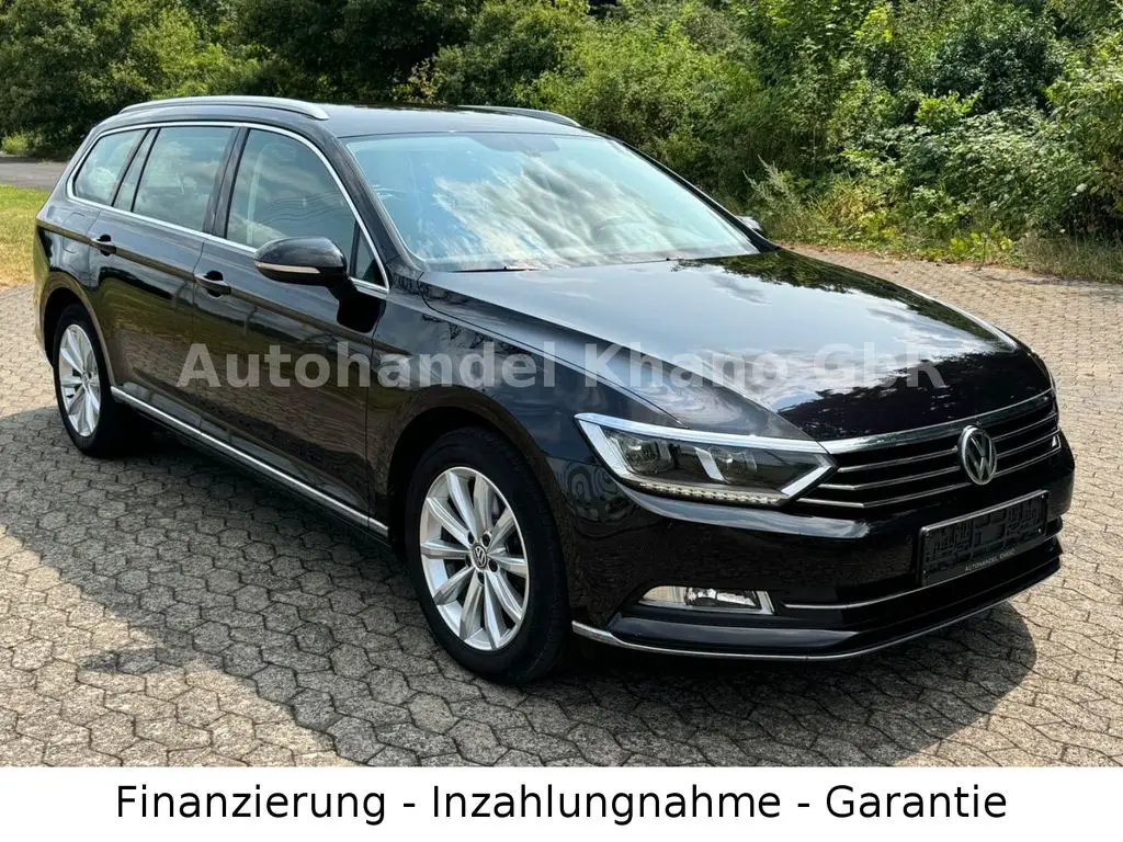 Photo 1 : Volkswagen Passat 2017 Essence