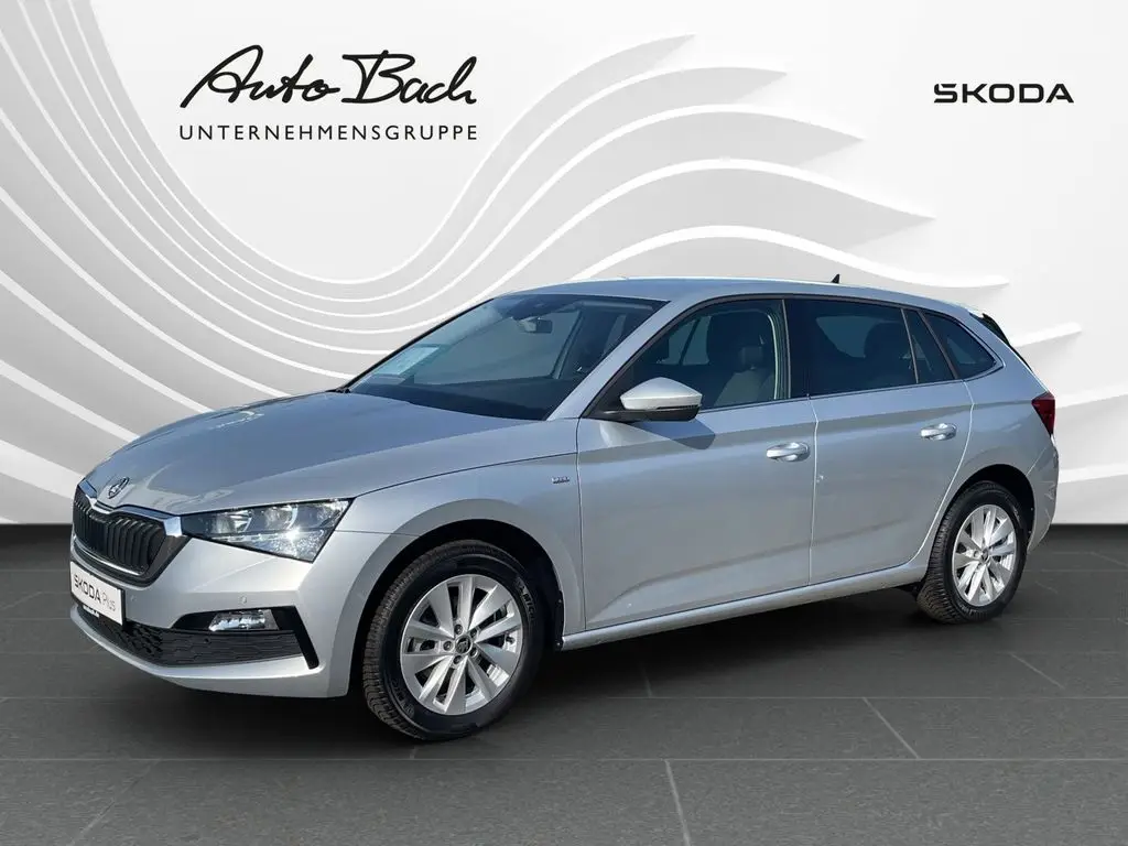 Photo 1 : Skoda Scala 2023 Essence