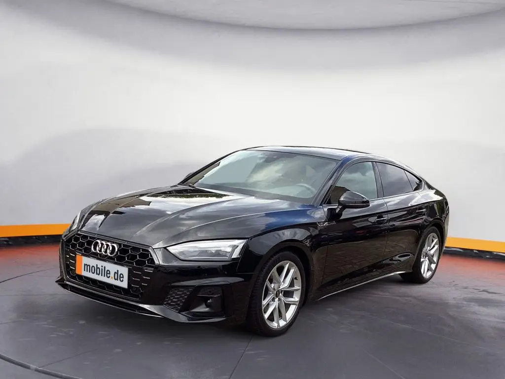 Photo 1 : Audi A5 2021 Essence