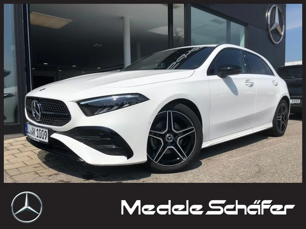 Photo 1 : Mercedes-benz Classe A 2023 Essence