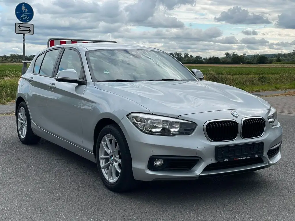 Photo 1 : Bmw Serie 1 2018 Petrol