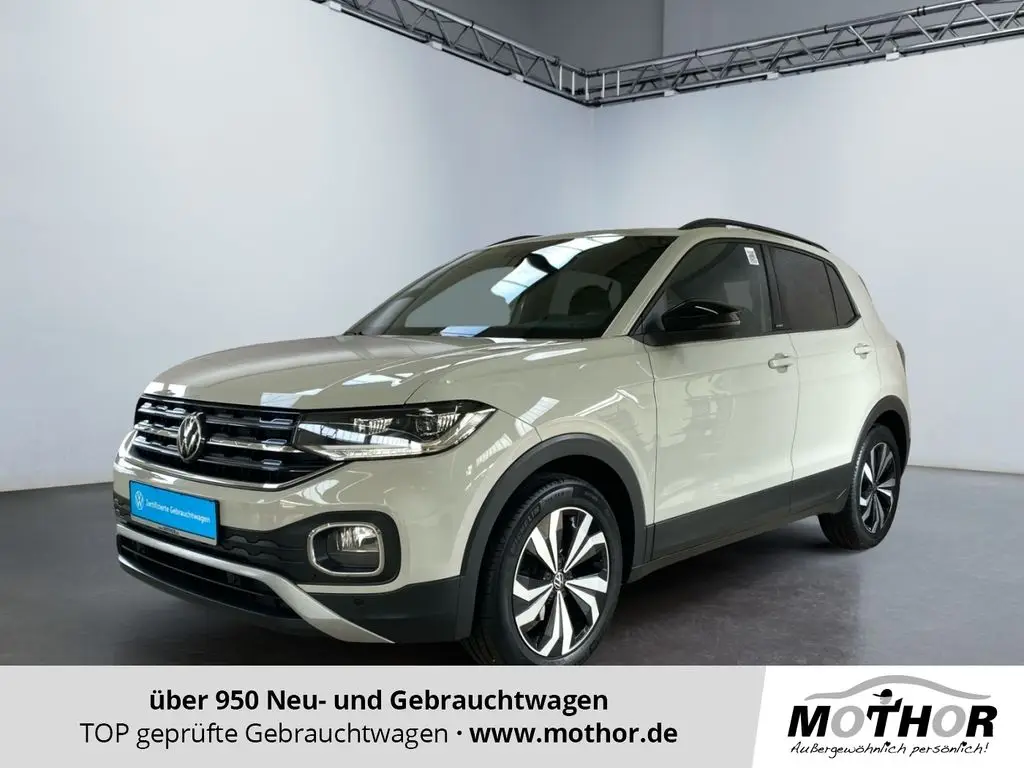 Photo 1 : Volkswagen T-cross 2022 Essence