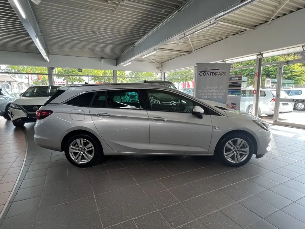 Photo 1 : Opel Astra 2020 Diesel