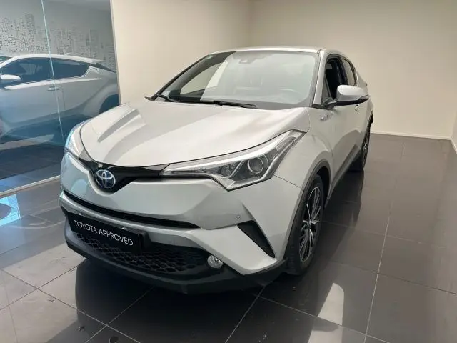 Photo 1 : Toyota C-hr 2017 Hybrid