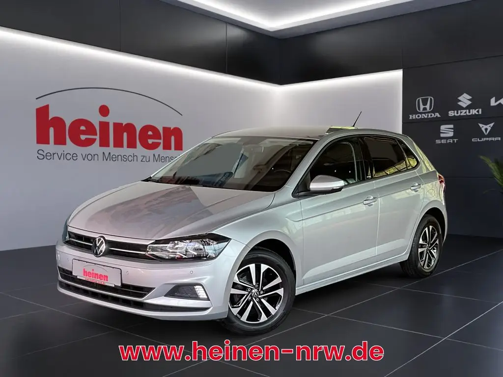 Photo 1 : Volkswagen Polo 2021 Essence