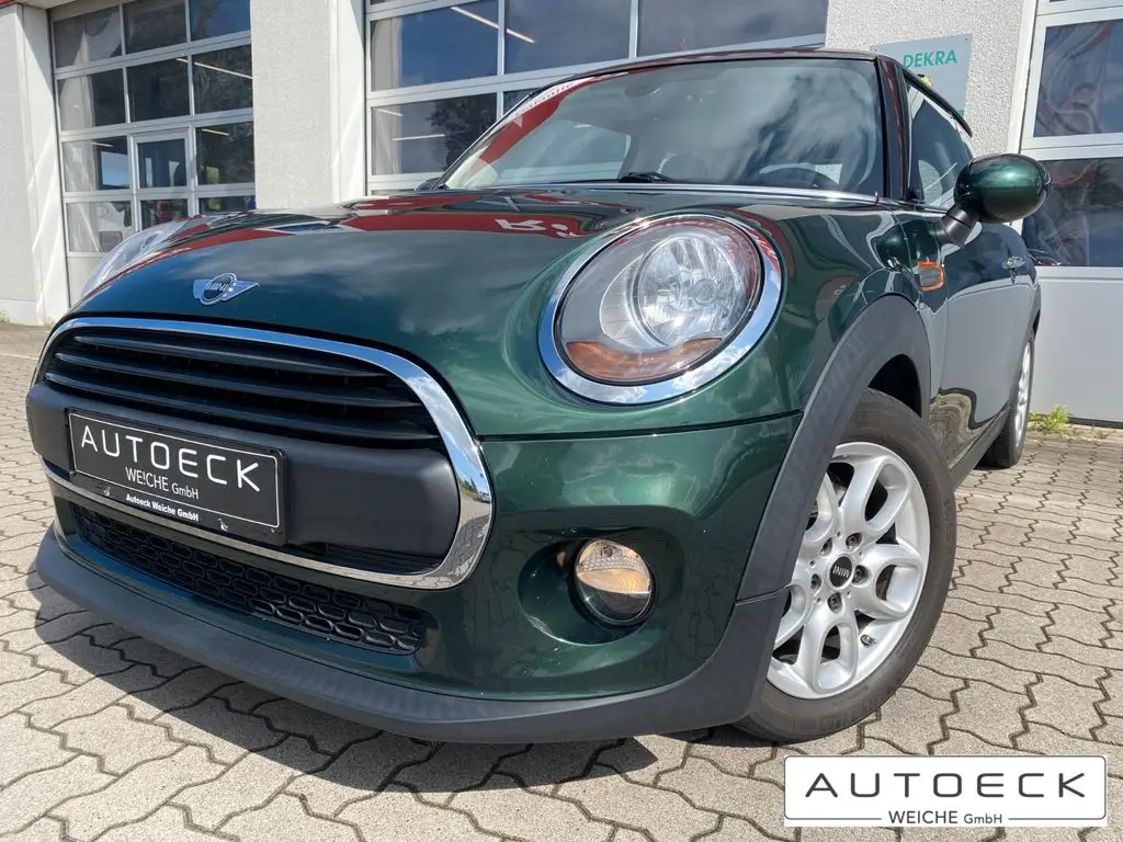 Photo 1 : Mini One 2016 Petrol