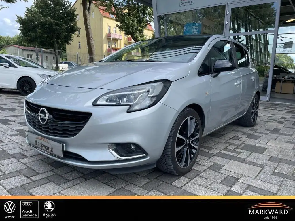 Photo 1 : Opel Corsa 2015 Petrol