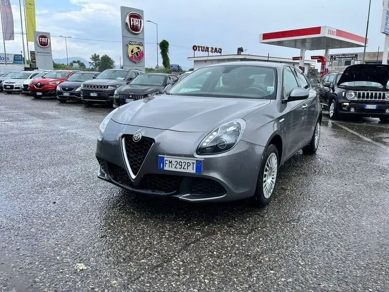 Photo 1 : Alfa Romeo Giulietta 2018 Petrol