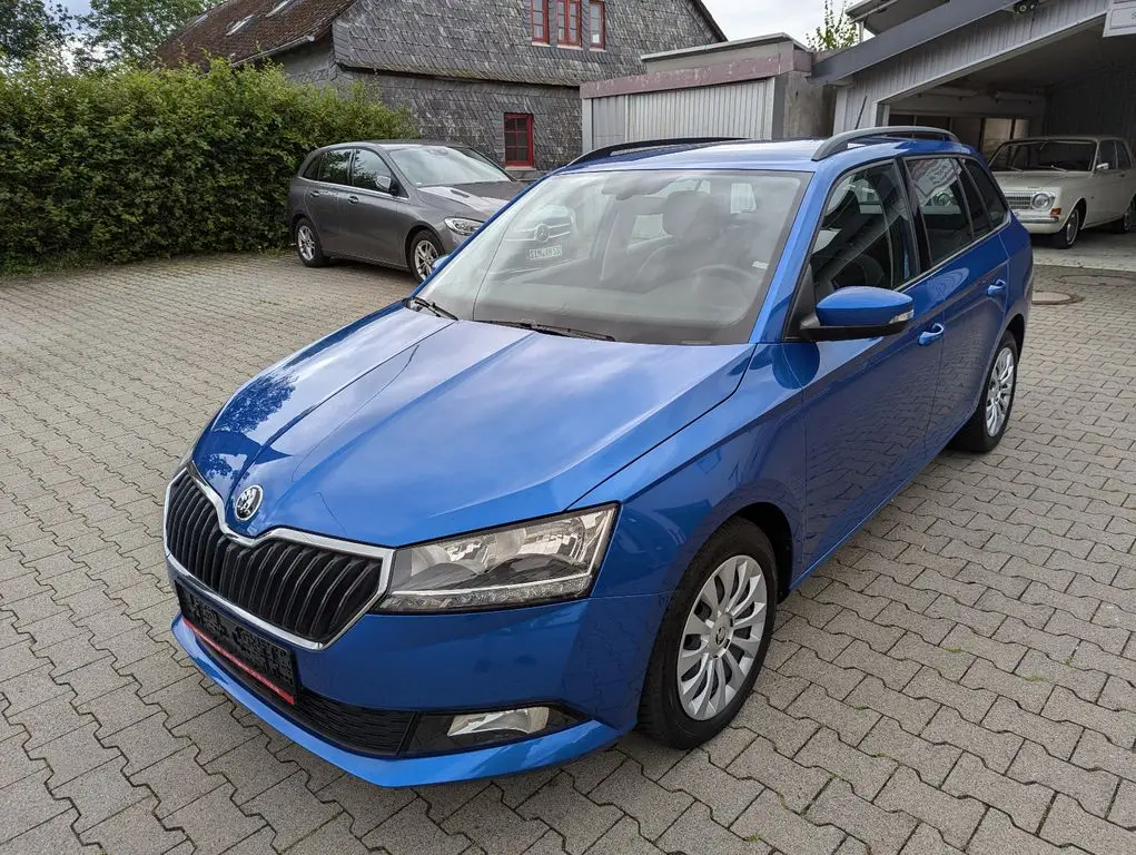 Photo 1 : Skoda Fabia 2021 Essence