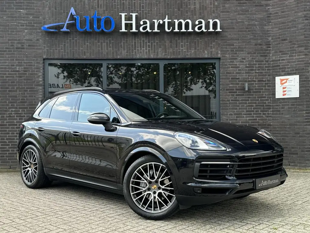 Photo 1 : Porsche Cayenne 2018 Essence