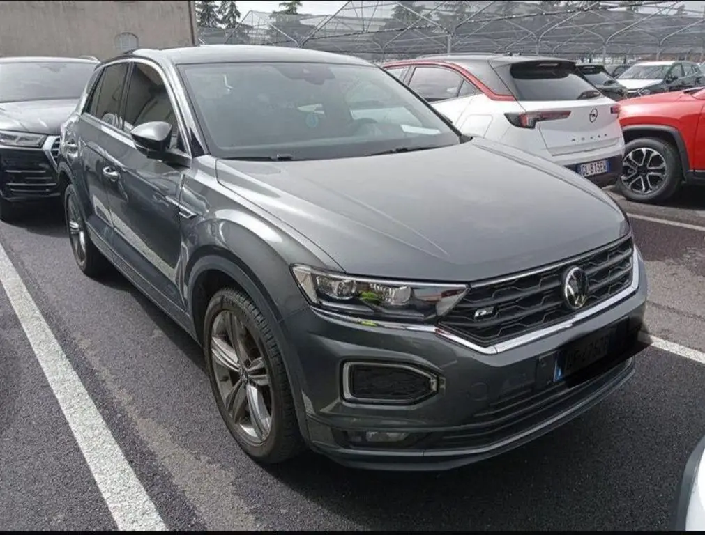 Photo 1 : Volkswagen T-roc 2021 Essence