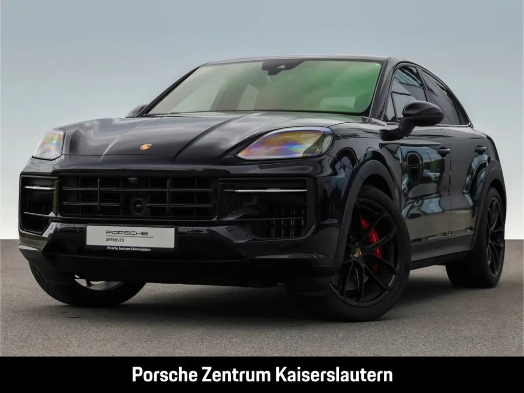 Photo 1 : Porsche Cayenne 2023 Essence