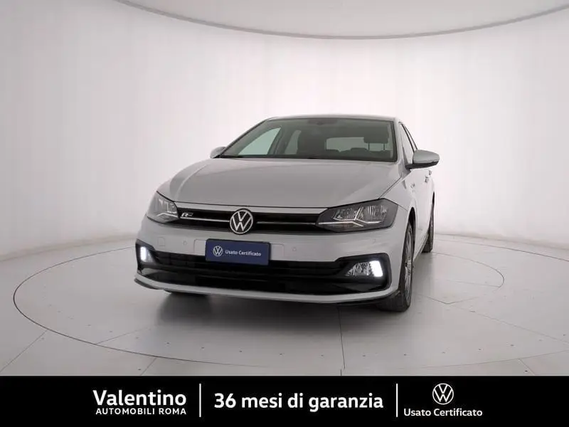 Photo 1 : Volkswagen Polo 2021 Essence