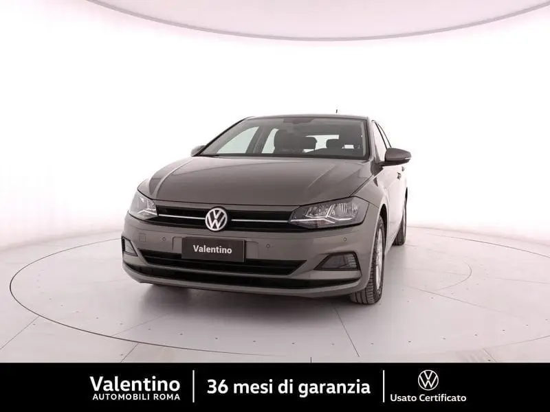 Photo 1 : Volkswagen Polo 2020 Essence