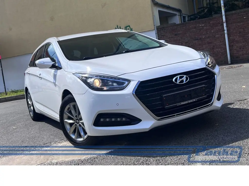 Photo 1 : Hyundai I40 2016 Petrol