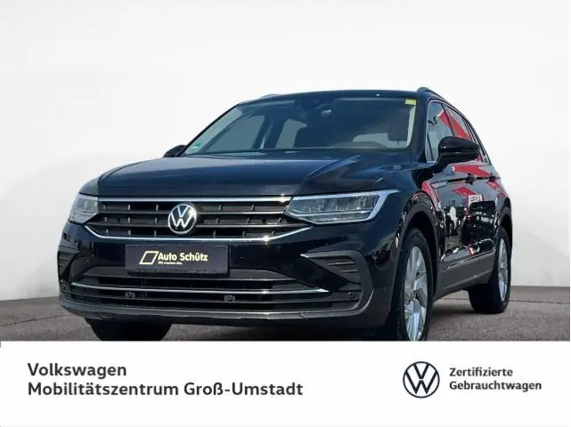 Photo 1 : Volkswagen Tiguan 2020 Petrol