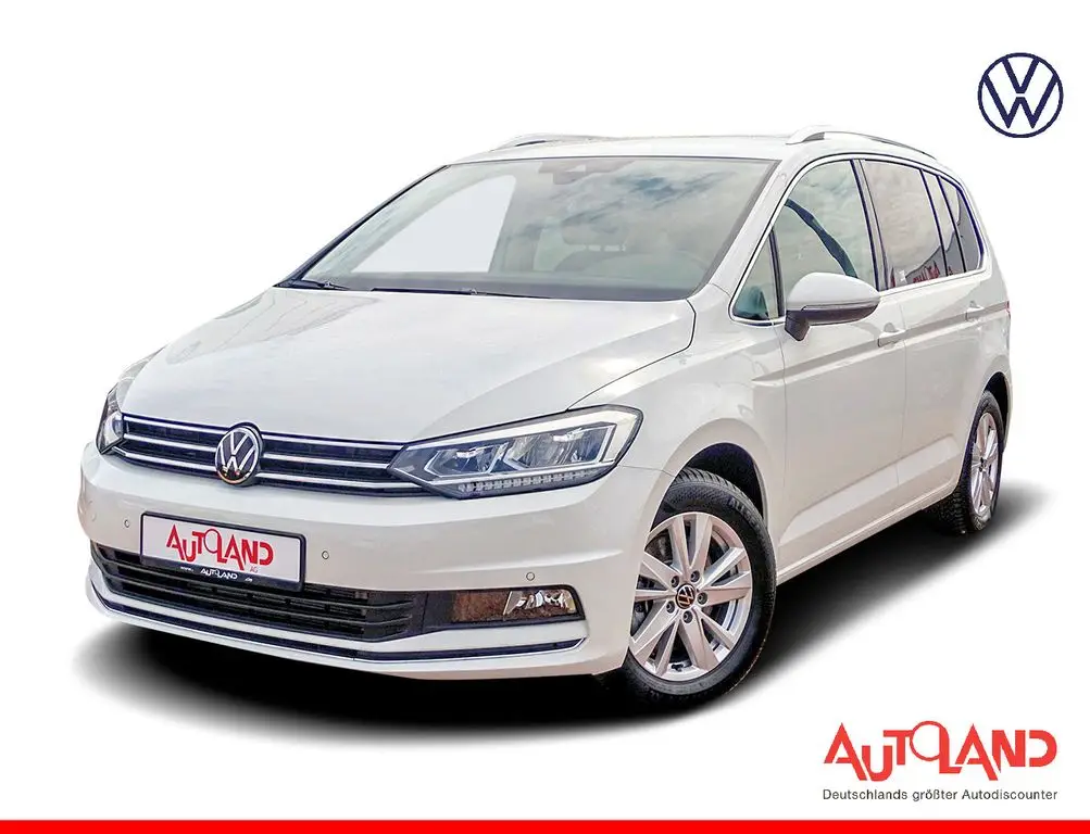 Photo 1 : Volkswagen Touran 2023 Petrol