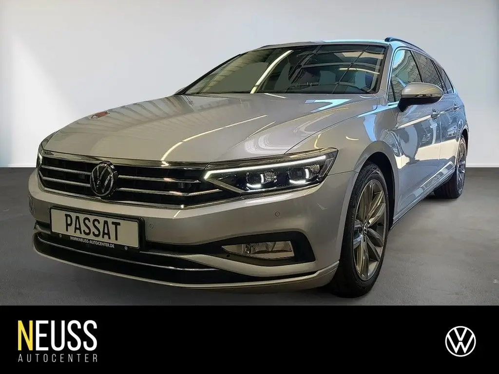 Photo 1 : Volkswagen Passat 2024 Essence