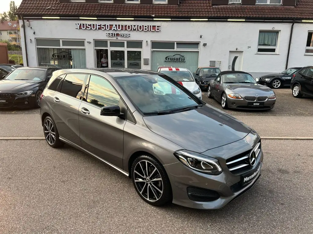 Photo 1 : Mercedes-benz Classe B 2018 Petrol