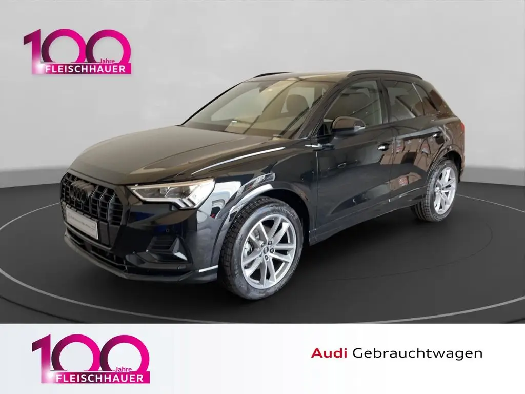 Photo 1 : Audi Q3 2024 Essence