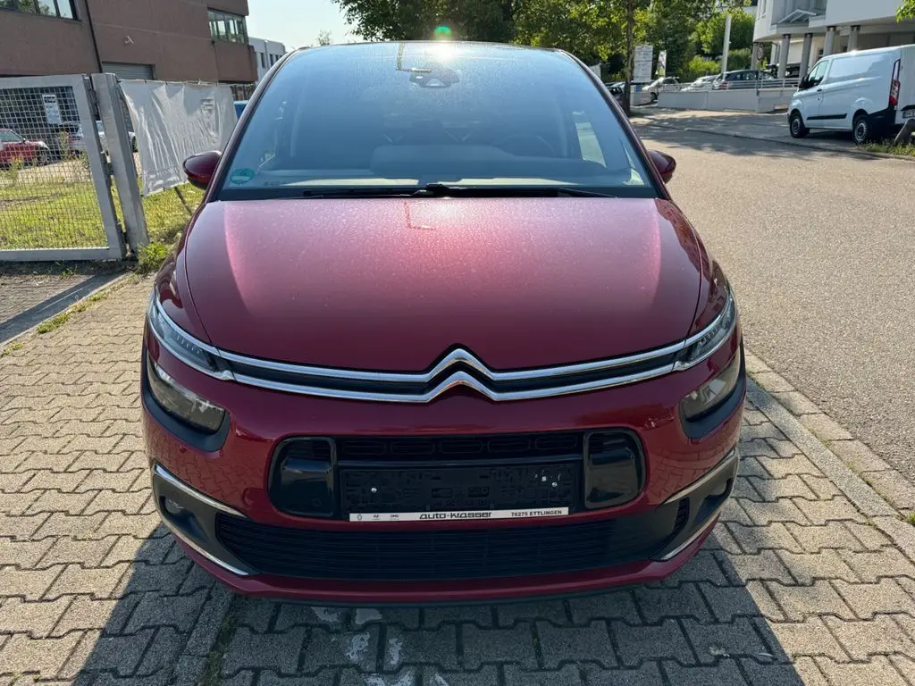 Photo 1 : Citroen C4 2019 Essence