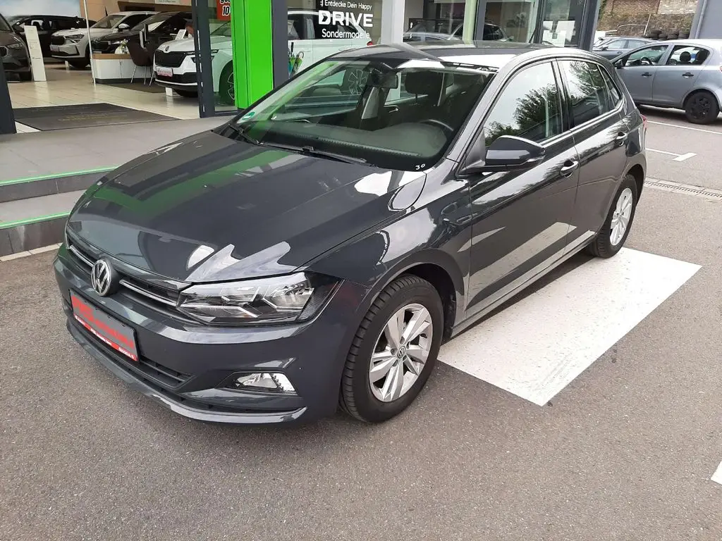 Photo 1 : Volkswagen Polo 2020 Petrol