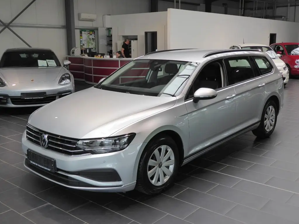 Photo 1 : Volkswagen Passat 2021 Diesel