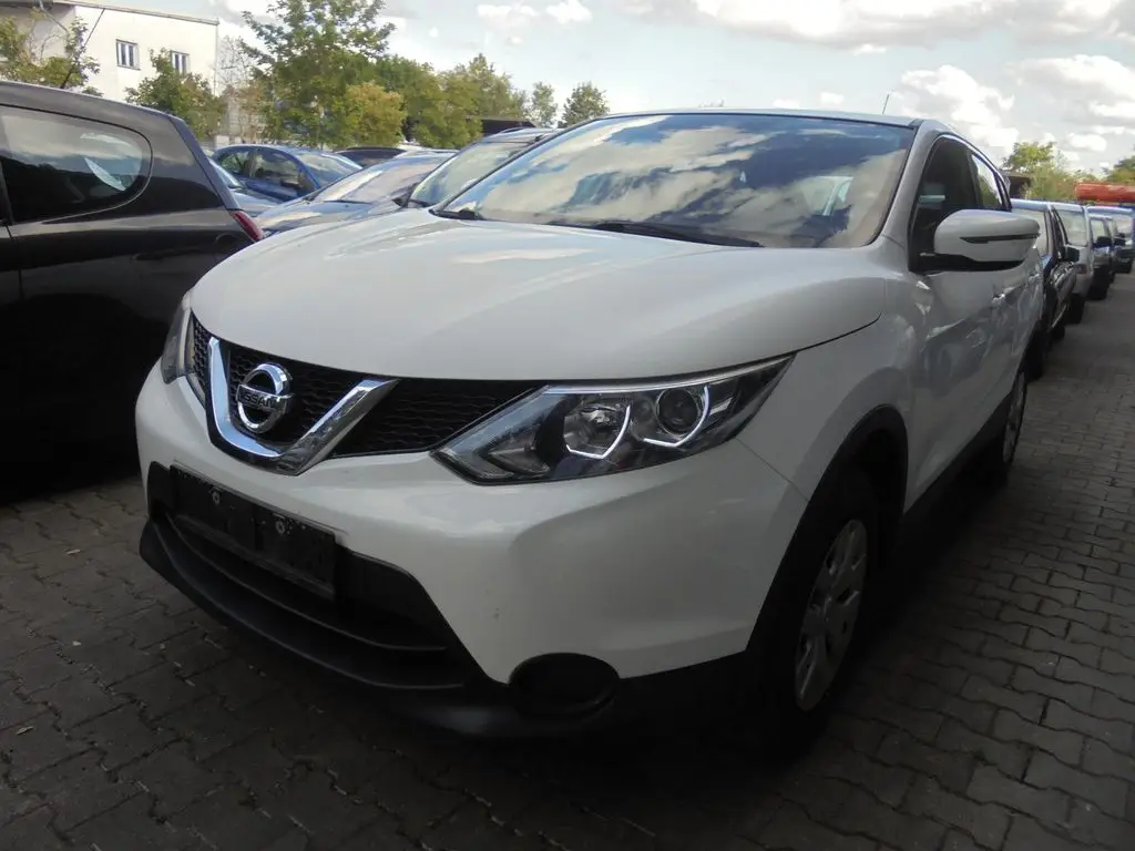 Photo 1 : Nissan Qashqai 2016 Petrol