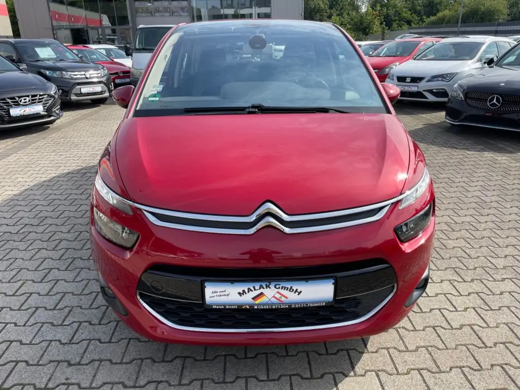 Photo 1 : Citroen C4 2015 Petrol