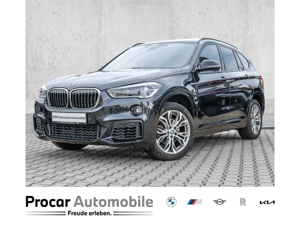 Photo 1 : Bmw X1 2018 Petrol