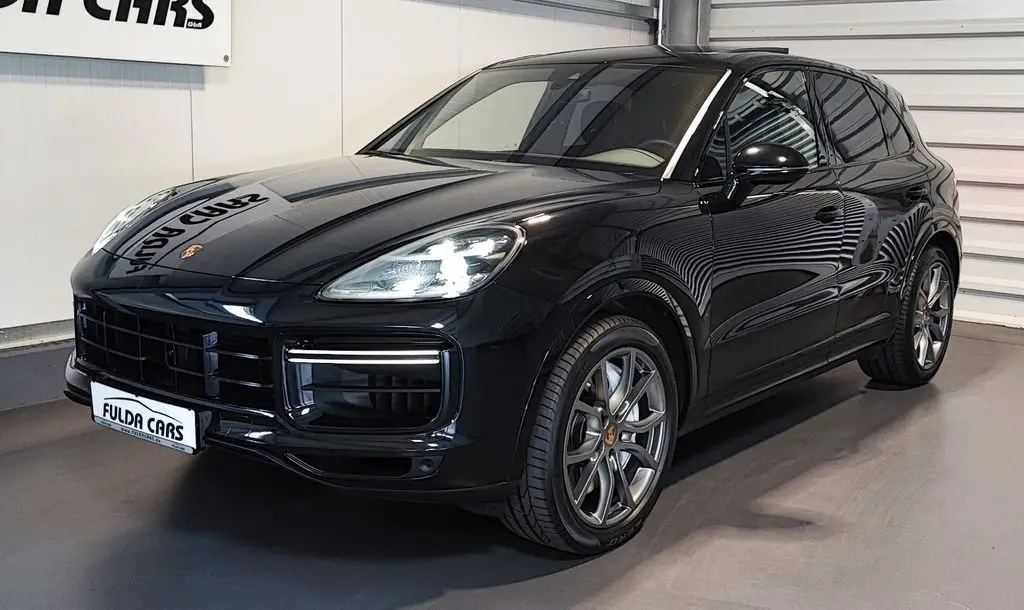 Photo 1 : Porsche Cayenne 2019 Essence