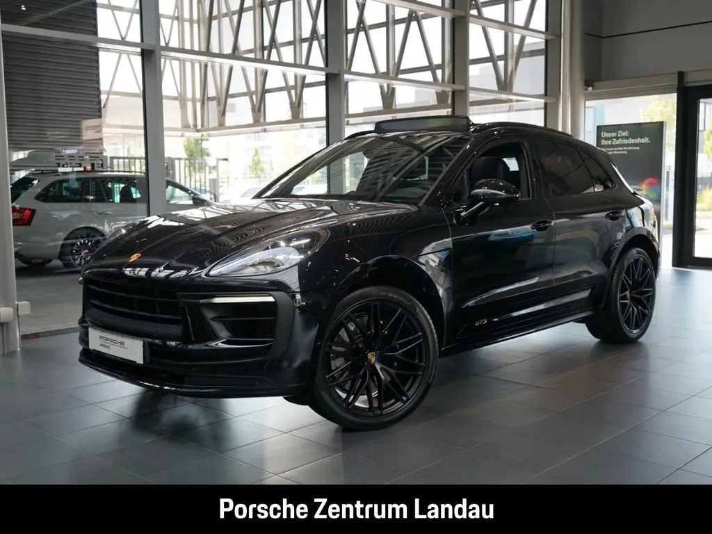 Photo 1 : Porsche Macan 2023 Petrol