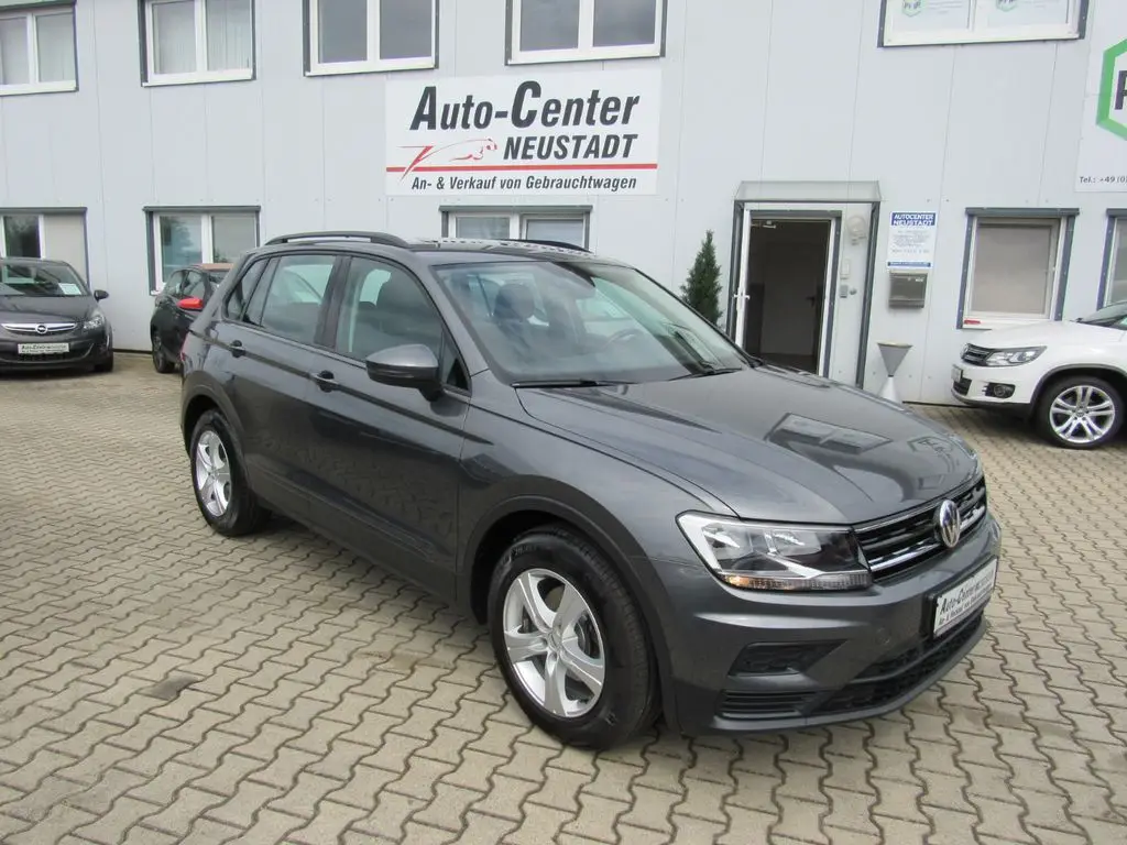 Photo 1 : Volkswagen Tiguan 2018 Petrol