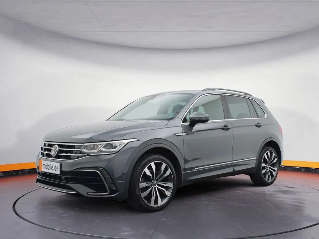 Photo 1 : Volkswagen Tiguan 2021 Petrol