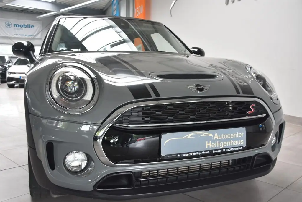 Photo 1 : Mini Cooper 2017 Petrol