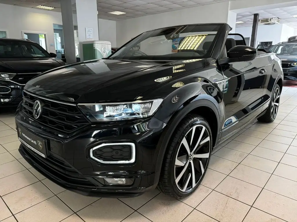 Photo 1 : Volkswagen T-roc 2021 Essence