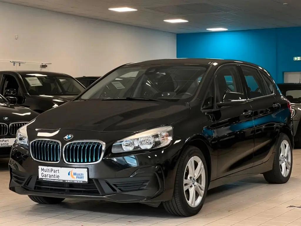 Photo 1 : Bmw Serie 2 2018 Hybrid