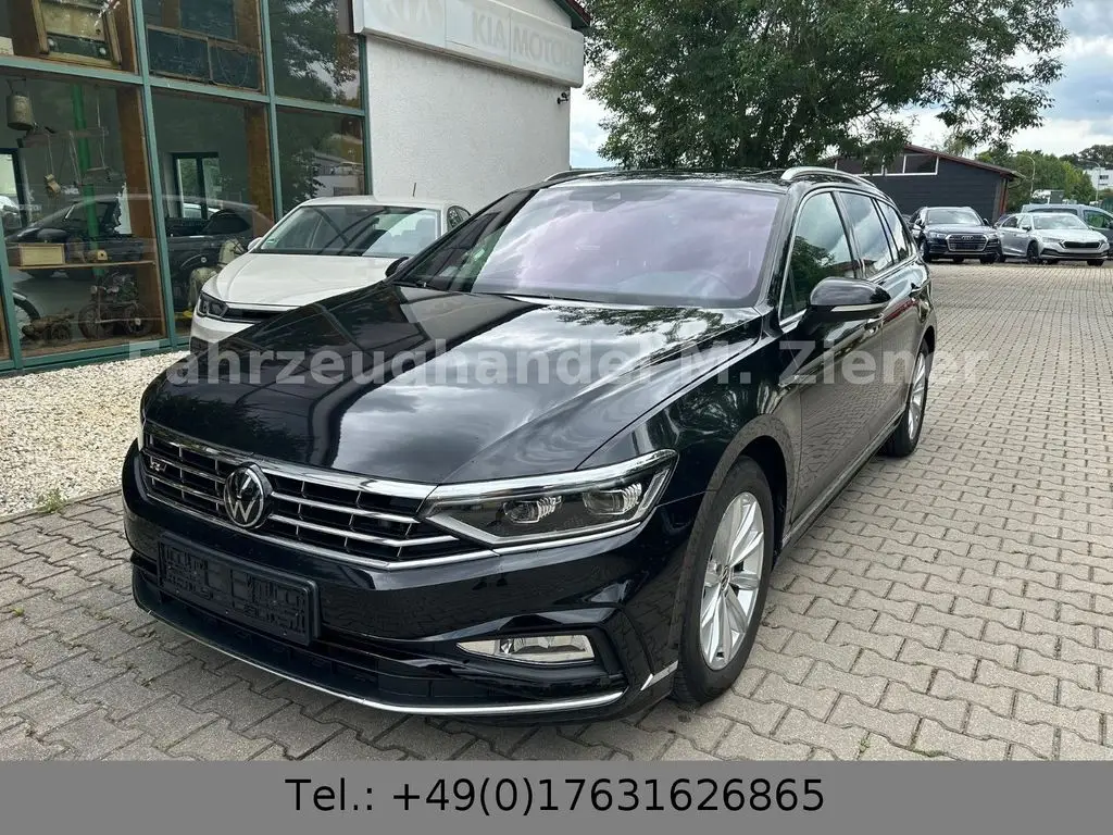 Photo 1 : Volkswagen Passat 2021 Petrol