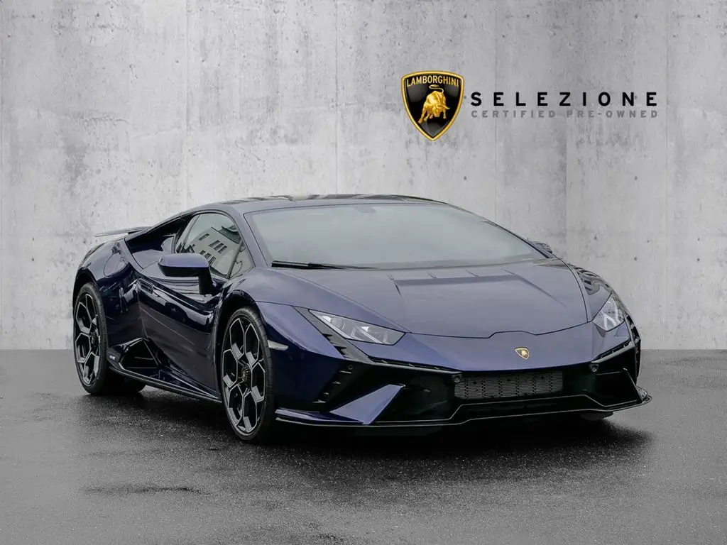 Photo 1 : Lamborghini Huracan 2022 Petrol