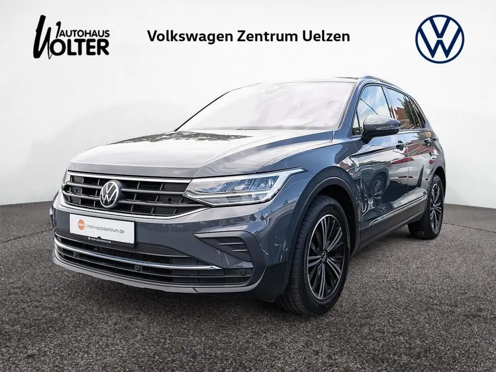 Photo 1 : Volkswagen Tiguan 2021 Petrol