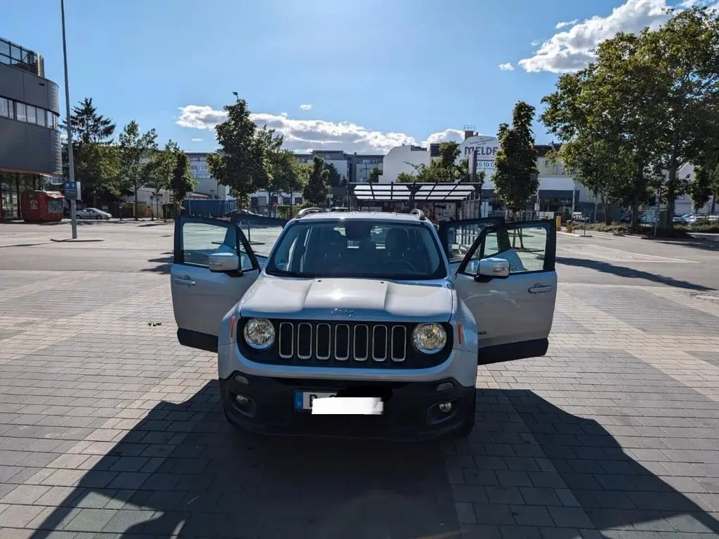 Photo 1 : Jeep Renegade 2017 Petrol