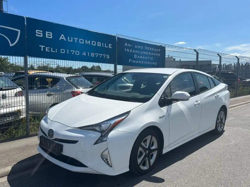 Photo 1 : Toyota Prius 2017 Hybride