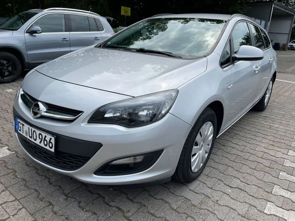 Photo 1 : Opel Astra 2016 Diesel