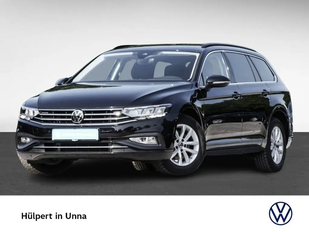 Photo 1 : Volkswagen Passat 2023 Essence