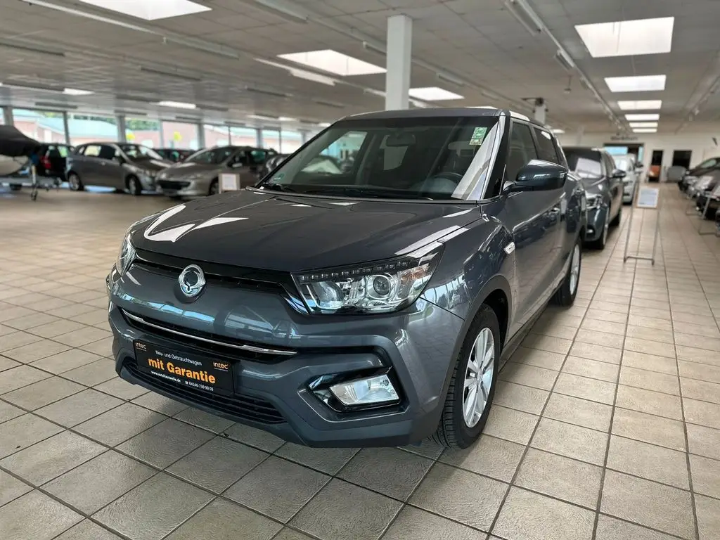 Photo 1 : Ssangyong Tivoli 2018 Petrol