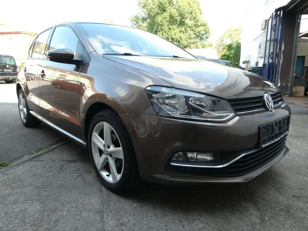 Photo 1 : Volkswagen Polo 2016 Petrol